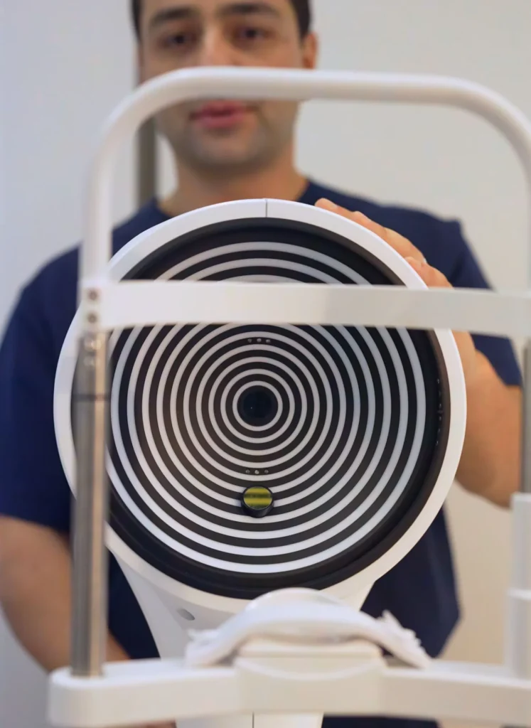 Dr. Hassan A. Aziz - Ophthalmologist in Dubai and Abu Dhabi - Ophthalmologist in Abu Dhabi