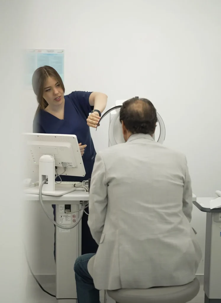 Dr. Hassan A. Aziz - Ophthalmologist in Dubai and Abu Dhabi - Ophthalmologist in Abu Dhabi